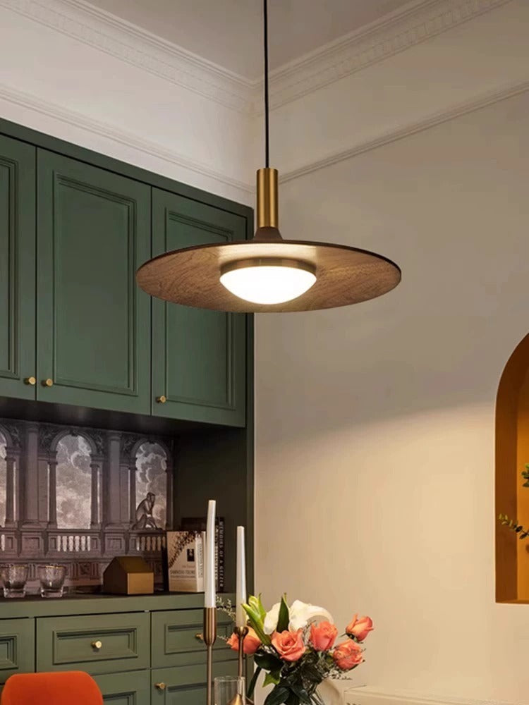 Kipstarri Wooden Plate Pendant Light