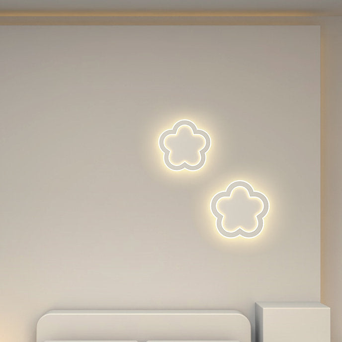 LED Simple Modern Flower & Cloud Design Wall Light