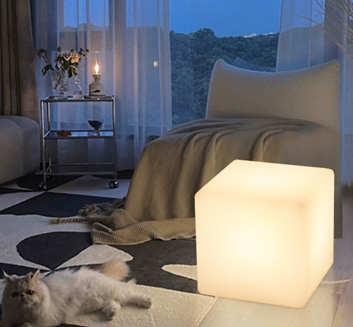 LED Chargeable Dice Floor Lamp