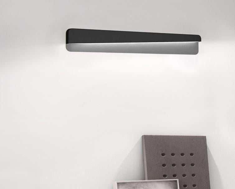 LED Minimalism Metal Wall Light